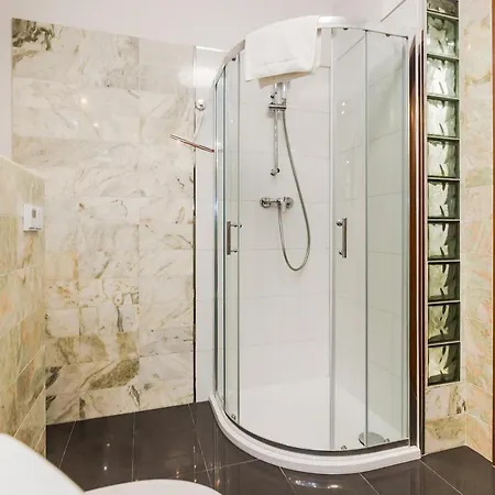 Shortstaypoland Grodkowska * Varsovie